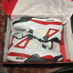 Jordan 4 red cement Size 9